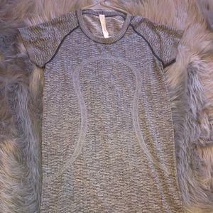 Lululemon swiftly tech top
